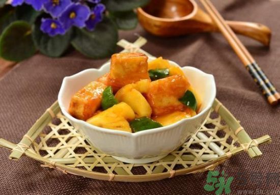 菠蘿做什么菜好吃？菠蘿可以做什么菜？