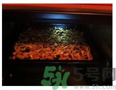 猴頭菇粉怎么做？猴頭菇餅干怎么做？