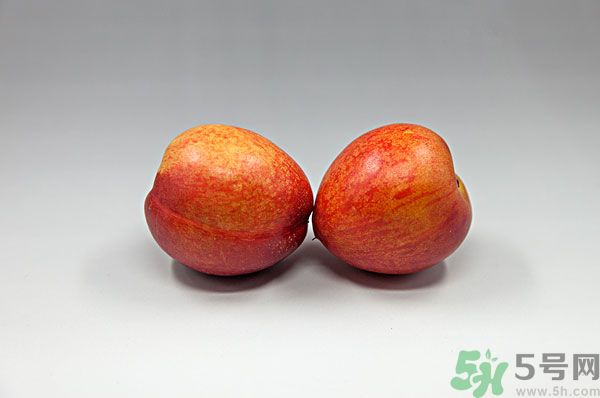 咳嗽能吃桃子嗎？咳嗽吃桃子好嗎？