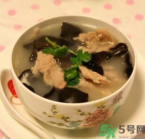 喝啤酒之后可以喝奶茶嗎？喝啤酒之后喝奶茶好嗎？