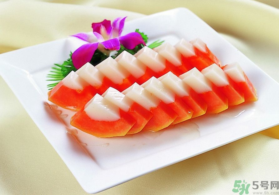 木瓜牛奶凍沒(méi)有魚膠粉怎么辦？木瓜牛奶凍怎么做好吃？