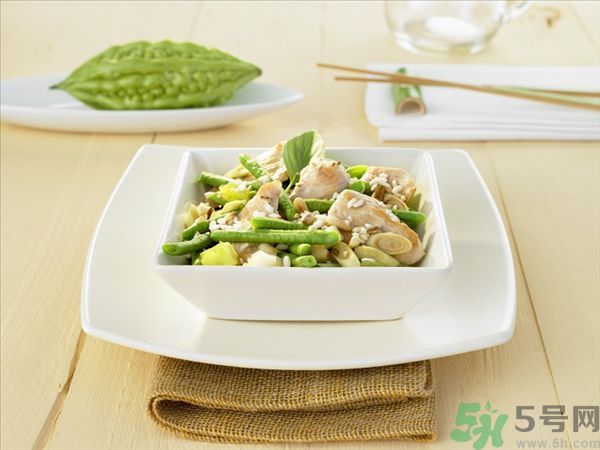 夏天吃苦瓜有什么好處？夏天吃苦瓜好嗎？