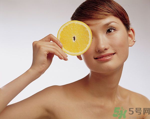 角質(zhì)層薄皮膚干怎么辦？角質(zhì)層薄皮膚怎么護(hù)理？