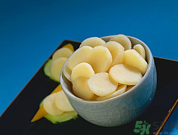 榴蓮和荸薺能一起吃嗎？吃過(guò)榴蓮后可以吃荸薺嗎？