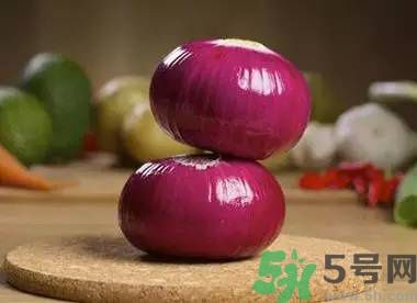 吃洋蔥會(huì)長痘嗎？長痘可以吃洋蔥嗎？