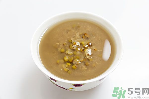 綠豆煮出來為什么是紅色的？怎么煮綠豆湯不發(fā)紅？