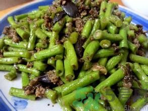 豆角沒熟可以吃嗎？吃沒熟的豆角會中毒嗎？