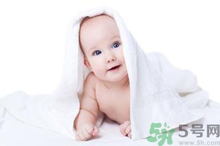 寶寶可以用清涼油嗎？寶寶多大了可以用清涼油？