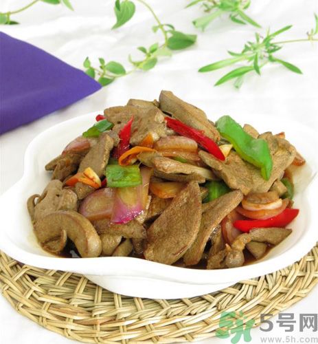 炒菜感覺很苦是怎么回事？炒菜不苦的方法有哪些？