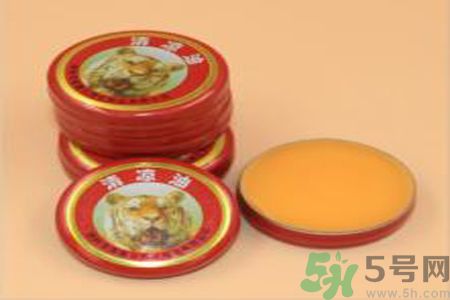清涼油可以去痘痘嗎？清涼油怎么去痘痘？