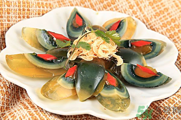 吃皮蛋可以降火嗎？吃皮蛋真的能降火嗎？