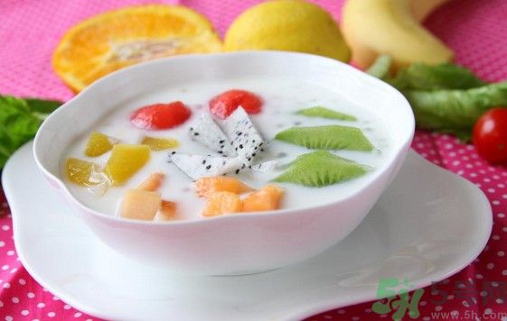 寶寶用貝爾蒂絲藍(lán)雛菊痱子水會(huì)過(guò)敏嗎？
