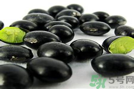 黑豆可以和牛奶一起煮嗎？黑豆和牛奶可以一起吃嗎？