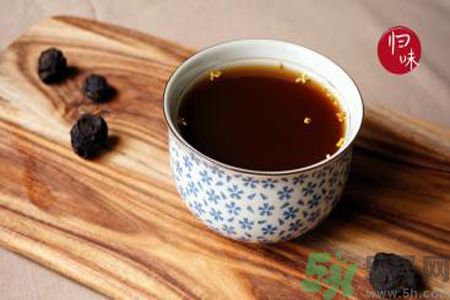 酸梅膏和酸梅粉有什么區(qū)別？酸梅膏和酸梅粉哪個好？