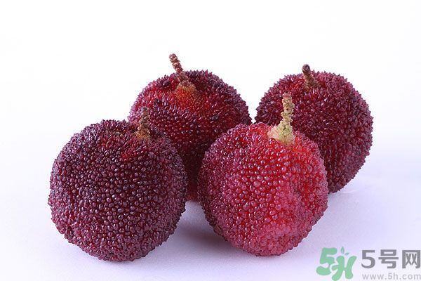 吃楊梅過(guò)敏怎么辦？楊梅過(guò)敏癥狀有哪些？