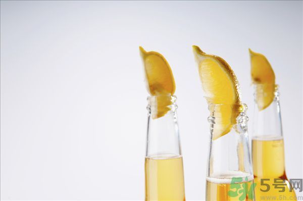 腎結(jié)石能喝冰啤酒嗎？腎結(jié)石喝啤酒好嗎？