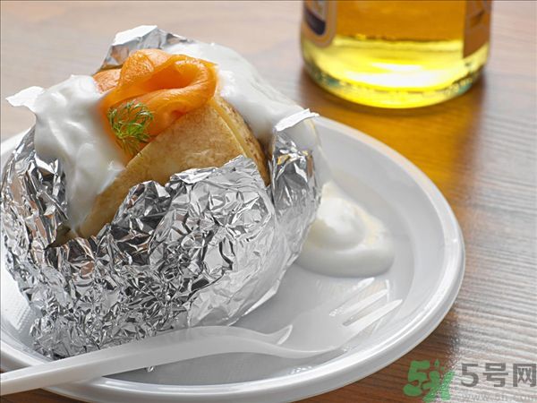 腎結(jié)石能喝冰啤酒嗎？腎結(jié)石喝啤酒好嗎？