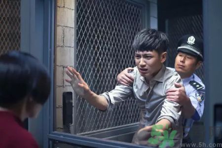 柯震東內(nèi)地解禁是真的嗎？柯震東內(nèi)地解禁的原因是什么？