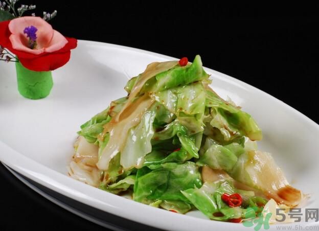 經期可以吃包菜嗎？經期吃包菜會肚子痛嗎？