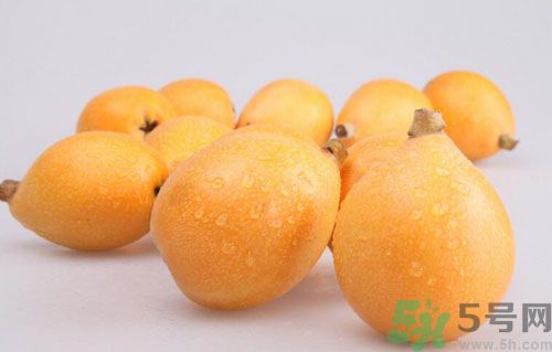 經(jīng)期可以吃枇杷嗎？經(jīng)期吃枇杷會(huì)不會(huì)肚子痛？