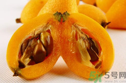 經(jīng)期可以吃枇杷嗎？經(jīng)期吃枇杷會(huì)不會(huì)肚子痛？