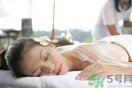 夏季濕氣重怎么辦？夏季祛濕的方法