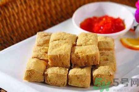 莧菜汁可以做臭豆腐嗎？莧菜汁怎么做臭豆腐？