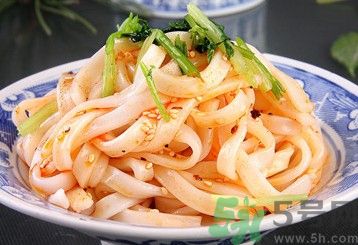 晚上吃涼皮會長胖嗎？每天吃涼皮會胖嗎？