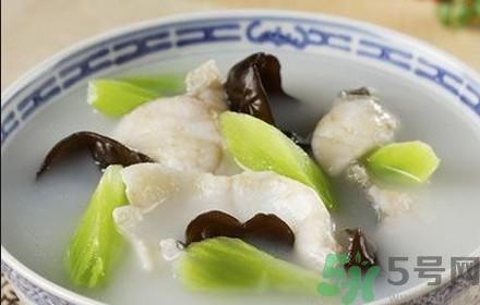 魚(yú)能和萵苣一起煮嗎？魚(yú)可以和萵苣一起吃嗎？