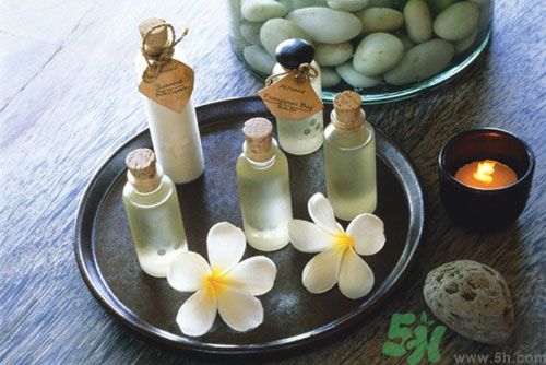 氫氧健肩頸活力本草油1號怎樣？氫氧健肩頸活力本草油1號好用嗎？