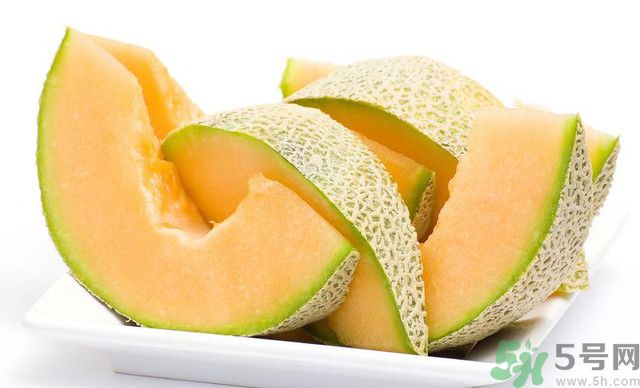 晚上吃哈密瓜會長胖嗎？晚上吃哈密瓜真的會長胖？