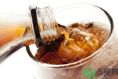 可樂(lè)沒(méi)氣了還能喝嗎？可樂(lè)沒(méi)氣了可以喝嗎？