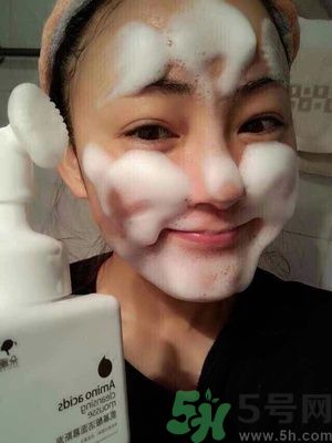 優(yōu)美成分零負(fù)擔(dān)備長(zhǎng)炭呼吸黑膜好用嗎？?jī)?yōu)美成分零負(fù)擔(dān)備長(zhǎng)炭呼吸黑膜怎么樣？