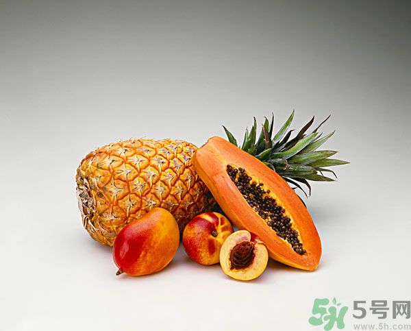 來月經(jīng)能吃木瓜嗎？來例假吃木瓜好嗎？