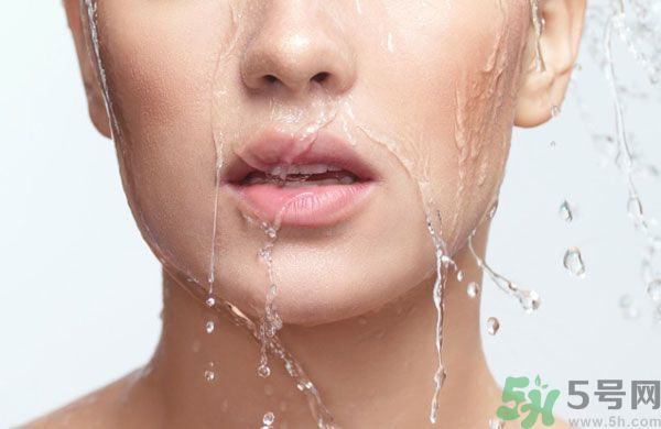洗臉用什么醋最好？洗臉用白醋好還是米醋好？