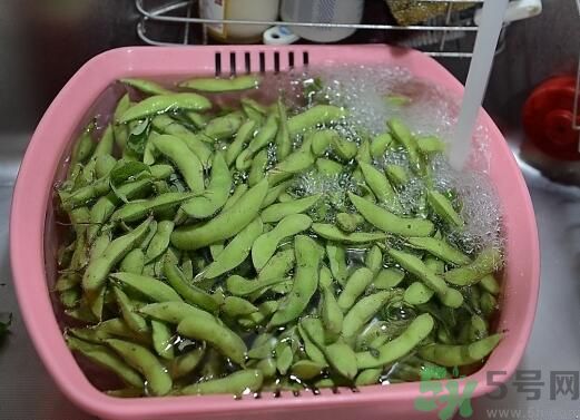 毛豆的毛要洗掉嗎？毛豆怎么洗？