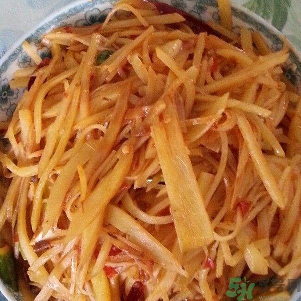 豆瓣醬的做法？豆瓣醬和黃豆醬的區(qū)別？