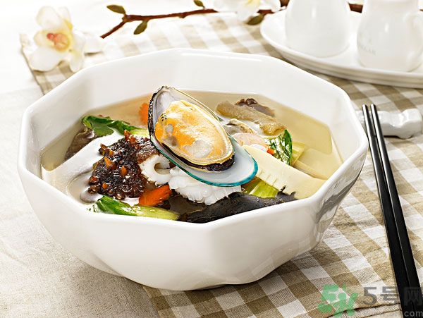 中學生能吃海參嗎？中學生吃海參好不好？