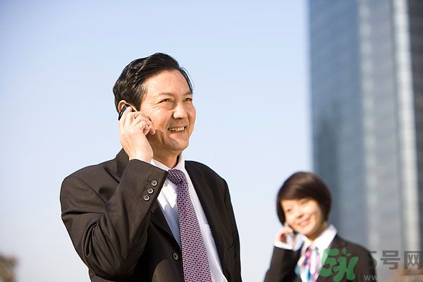 為什么中年人容易出軌？中年人出軌是什么原因？