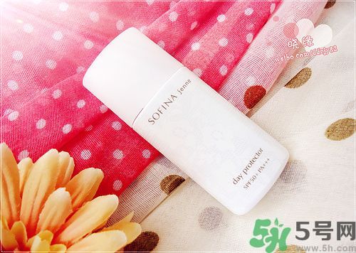蘇菲娜sofina防曬霜哪款好用？sofina防曬白蕾絲藍蕾絲區(qū)別