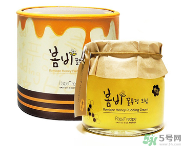 春雨布丁面霜怎么使用？春雨蜂蜜布丁果凍面霜使用方法