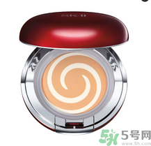 sk2棒棒糖粉凝霜好用嗎？skii粉凝霜使用方法