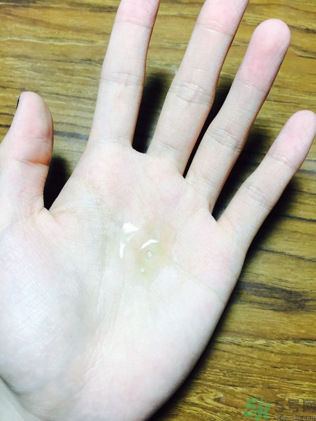 科顏氏藜麥煥膚精華怎么樣？科顏氏藜麥煥膚精華好用嗎