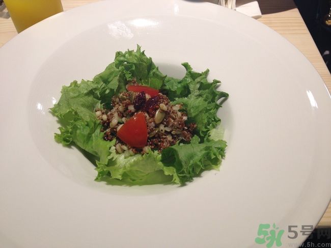 科顏氏藜麥煥膚精華怎么樣？科顏氏藜麥煥膚精華好用嗎