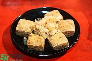 臭豆腐能帶上飛機(jī)嗎？坐飛機(jī)能帶臭豆腐嗎？