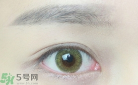 單眼皮怎么變雙眼皮了？單眼皮上面有一條線