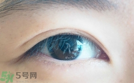 單眼皮怎么變雙眼皮了？單眼皮上面有一條線