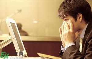 熬夜眼睛腫了怎么辦？熬夜眼睛紅了怎么辦？