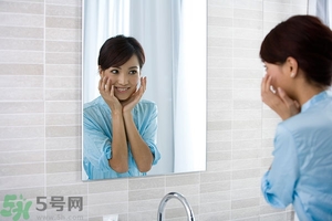 用洗面奶會長痘痘嗎？洗面奶的使用步驟？