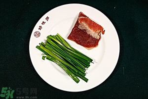 隔夜的韭菜能吃嗎？韭菜炒熟后第二天能吃嗎？